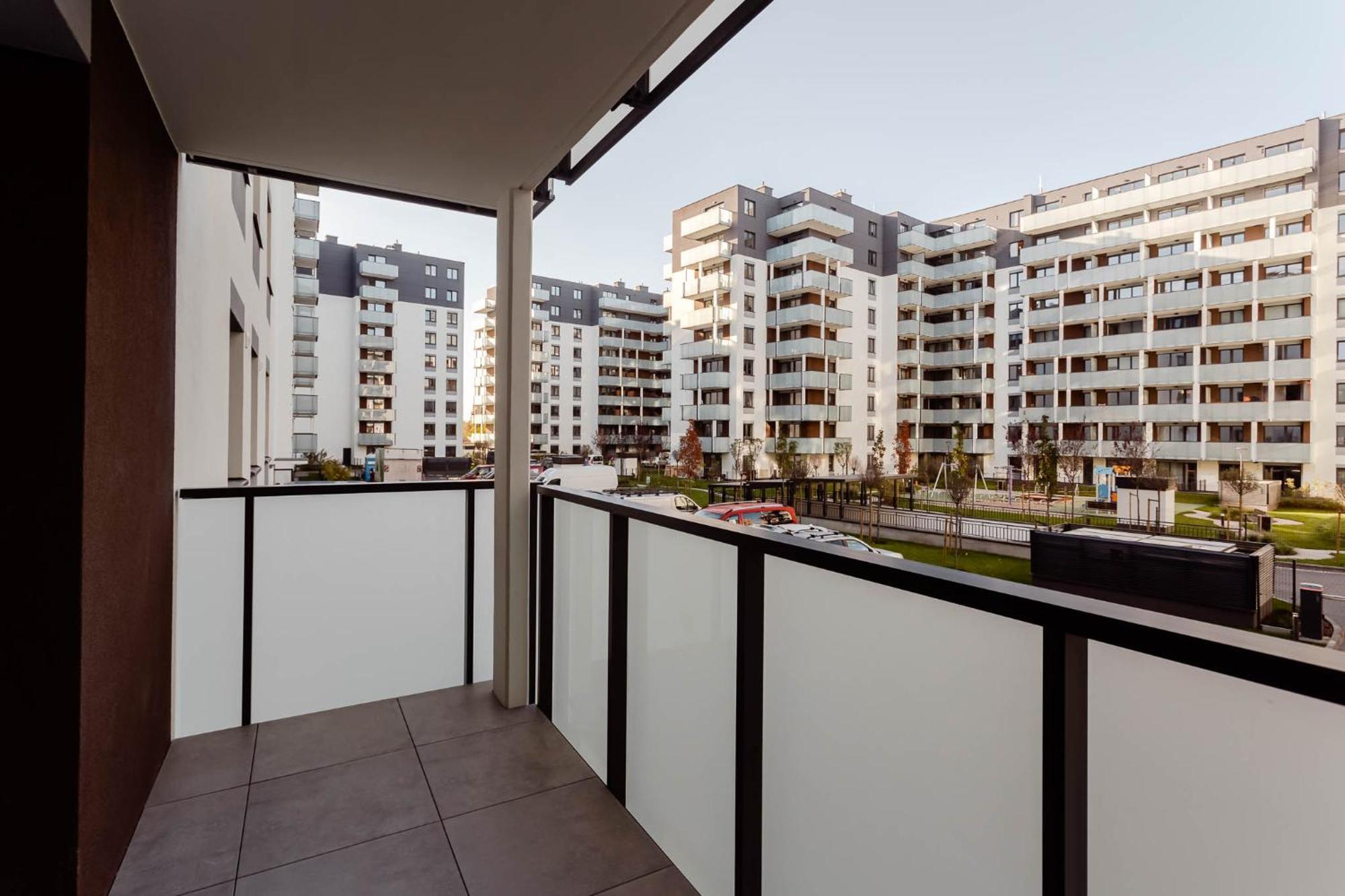 Enjoy! Ursus Apartment Warsaw Luaran gambar